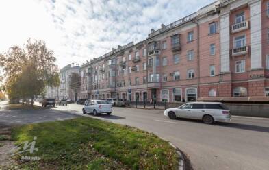 Продается 3 комн.